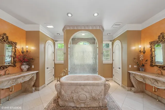 $3,495,000 | 1031 Barrys Court, Lake Forest, IL 60045