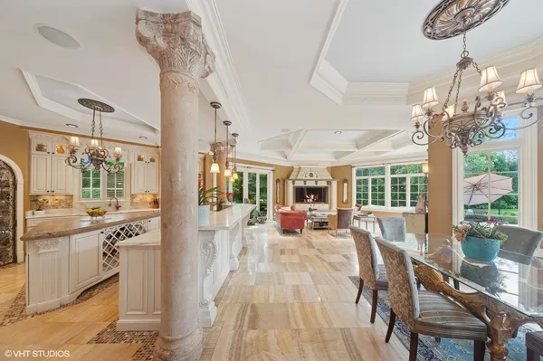 $3,495,000 | 1031 Barrys Court, Lake Forest, IL 60045