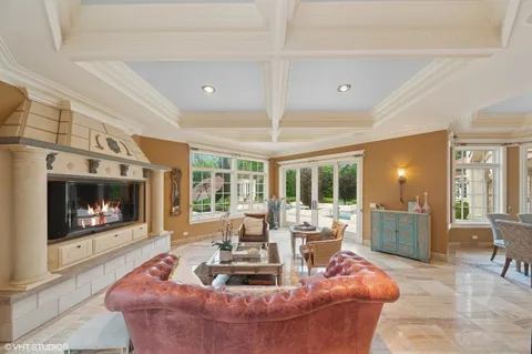 $3,495,000 | 1031 Barrys Court, Lake Forest, IL 60045