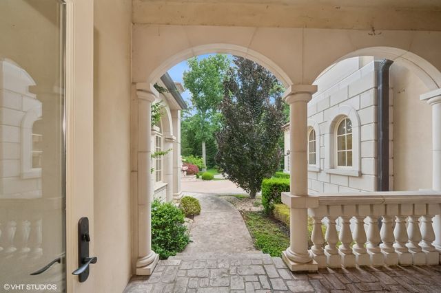 $3,495,000 | 1031 Barrys Court, Lake Forest, IL 60045