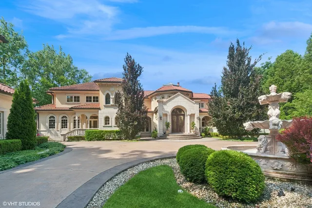 $3,495,000 | 1031 Barrys Court, Lake Forest, IL 60045