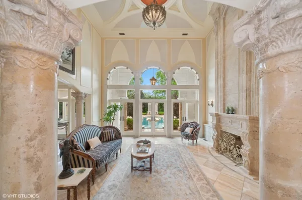 $3,495,000 | 1031 Barrys Court, Lake Forest, IL 60045