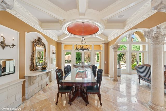 $3,495,000 | 1031 Barrys Court, Lake Forest, IL 60045