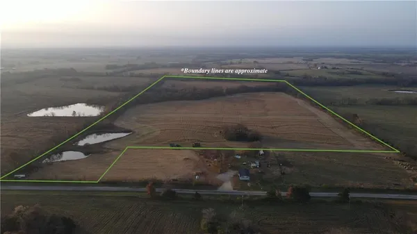 $546,000 | 710 Southeast State Hwy Pp, Leeton, MO 64761