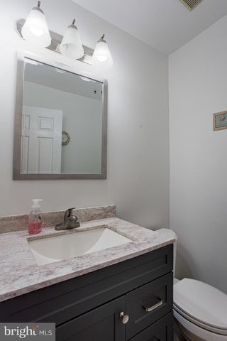 $305,000 | 1747 West Chester Pike, Unit 40, Havertown, PA 19083