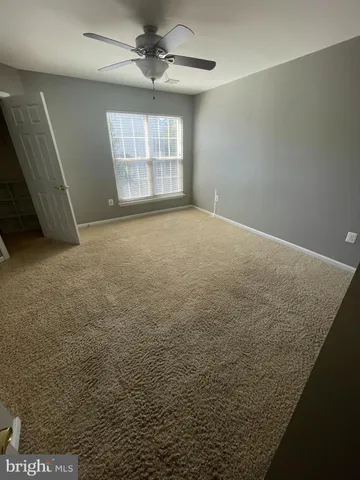 $2,900 | 5862 Summers Grove Road, Alexandria, VA 22304