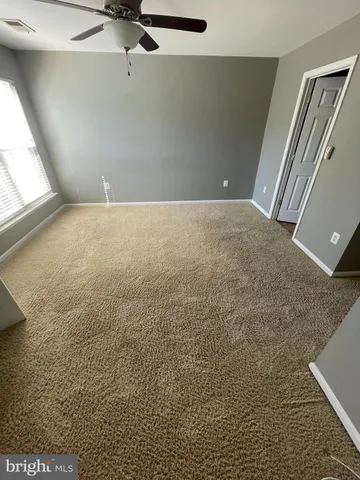 $2,900 | 5862 Summers Grove Road, Alexandria, VA 22304