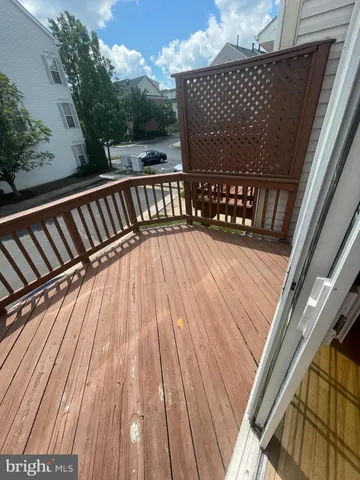 $2,900 | 5862 Summers Grove Road, Alexandria, VA 22304