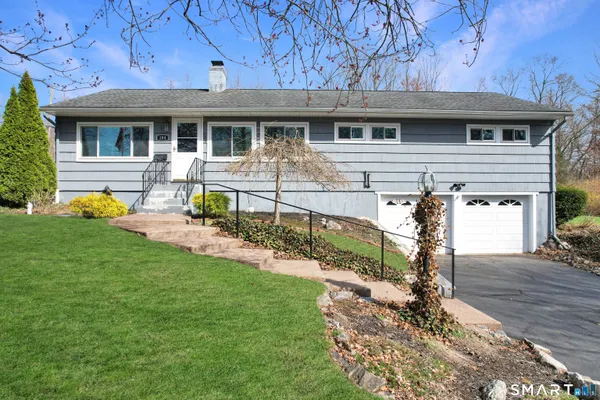 $485,000 | 104 Laurel Terrace, Cheshire, CT 06410