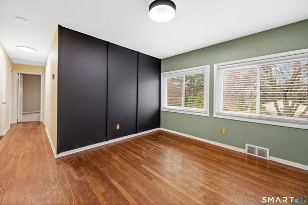 $485,000 | 104 Laurel Terrace, Cheshire, CT 06410