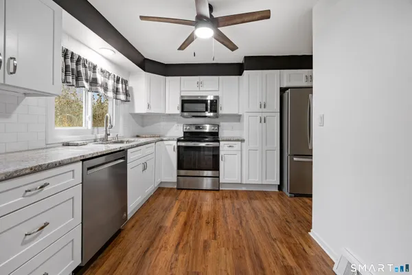 $485,000 | 104 Laurel Terrace, Cheshire, CT 06410