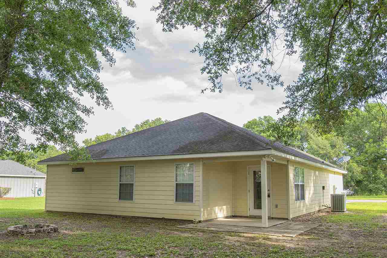 14611 Silveroaks Loop Silverhill, AL 36576 - Photo 22 of 24 Covered Patio