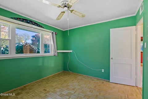 $165,000 | 20 Arthur Drive, Albany, NY 12208