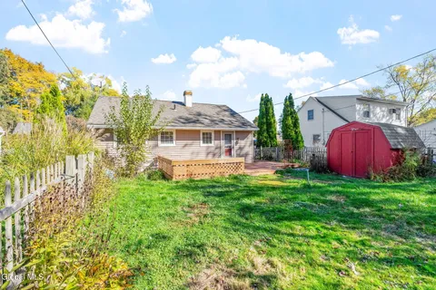 $165,000 | 20 Arthur Drive, Albany, NY 12208