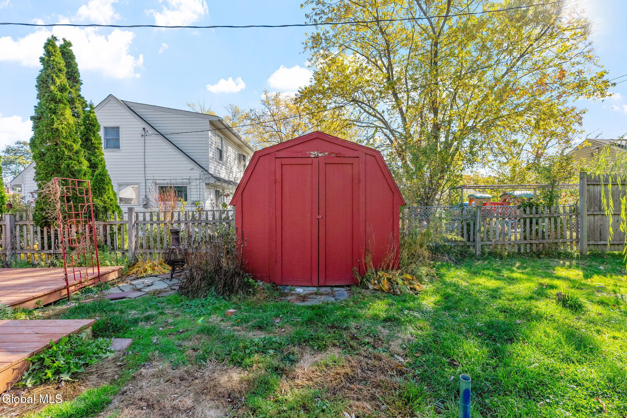 20 Arthur Drive Albany, NY 12208 - Photo 28 of 32 28