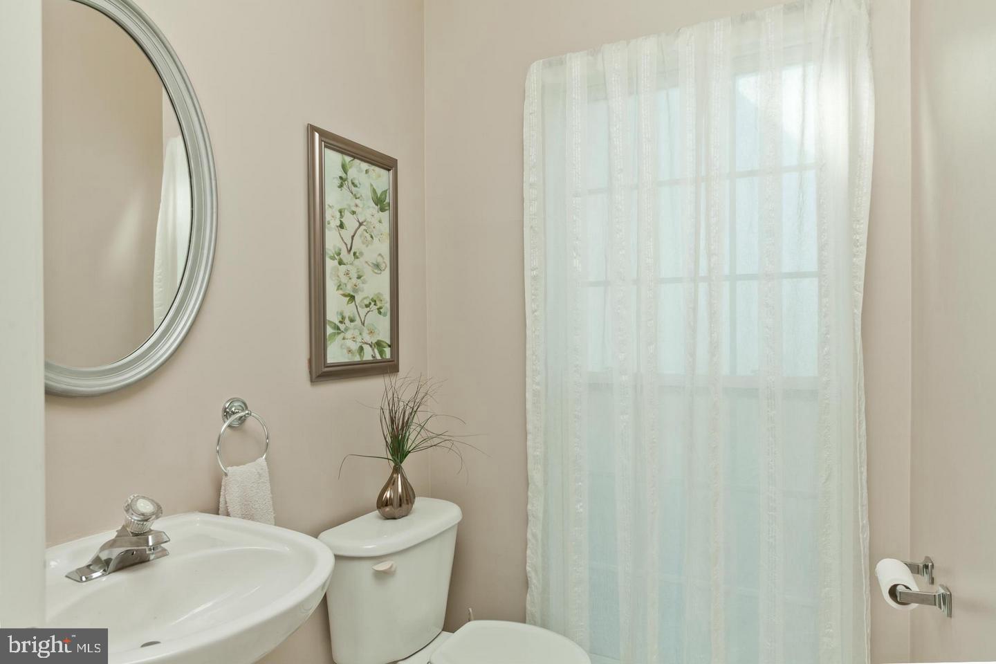 2128 Walnut Ridge Court Frederick, MD 21702 - Photo 11 of 29 Gallery Image 11