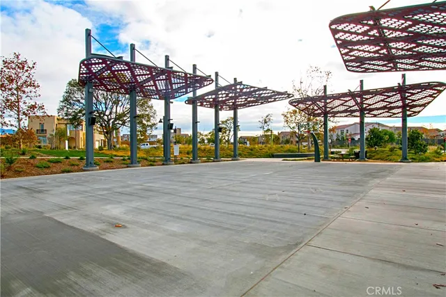 $5,250 | 814 Beacon, Irvine, CA 92618