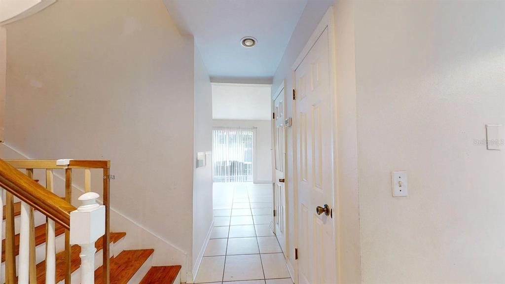 1237 McMullen Booth Road Clearwater, FL 33759 - Photo 5 of 48 Gallery Image 5