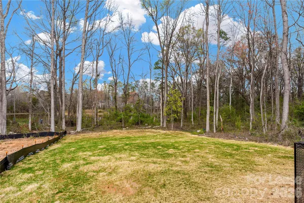 $1,975 | 452 Dawn Circle, Charlotte, NC 28213