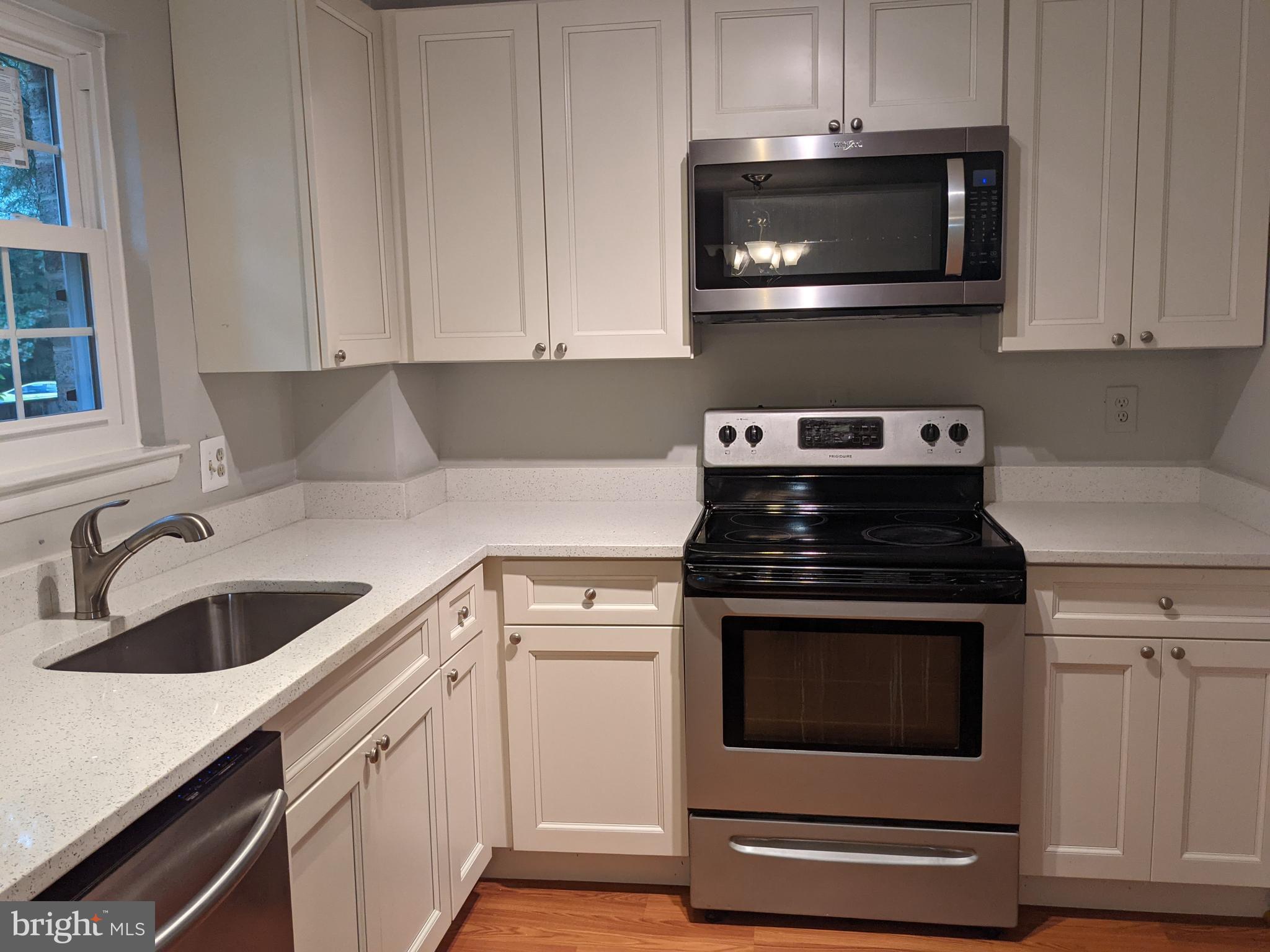 2222 Gunsmith Square Reston, VA 20191 - Photo 22 of 27