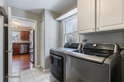 $699,900 | 246 Montclair Road, Vernon Hills, IL 60061