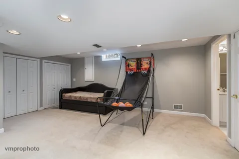 $699,900 | 246 Montclair Road, Vernon Hills, IL 60061