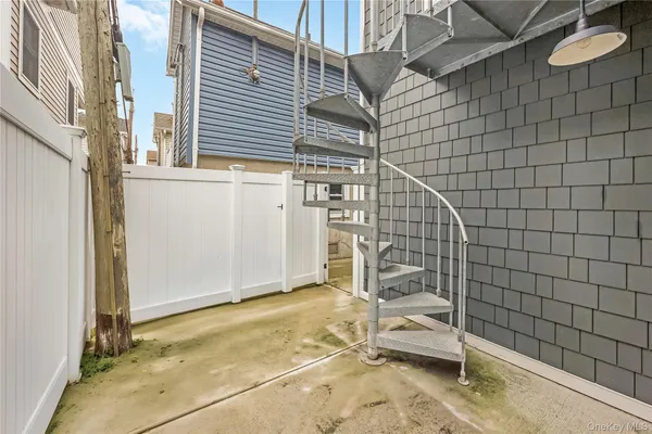 $3,500 | 96 Oregon Street, Long Beach, NY 11561