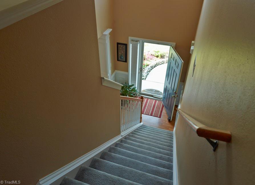 833 Hedgepath Terrace High Point, NC 27265 - Photo 18 of 20 Gallery Image 18