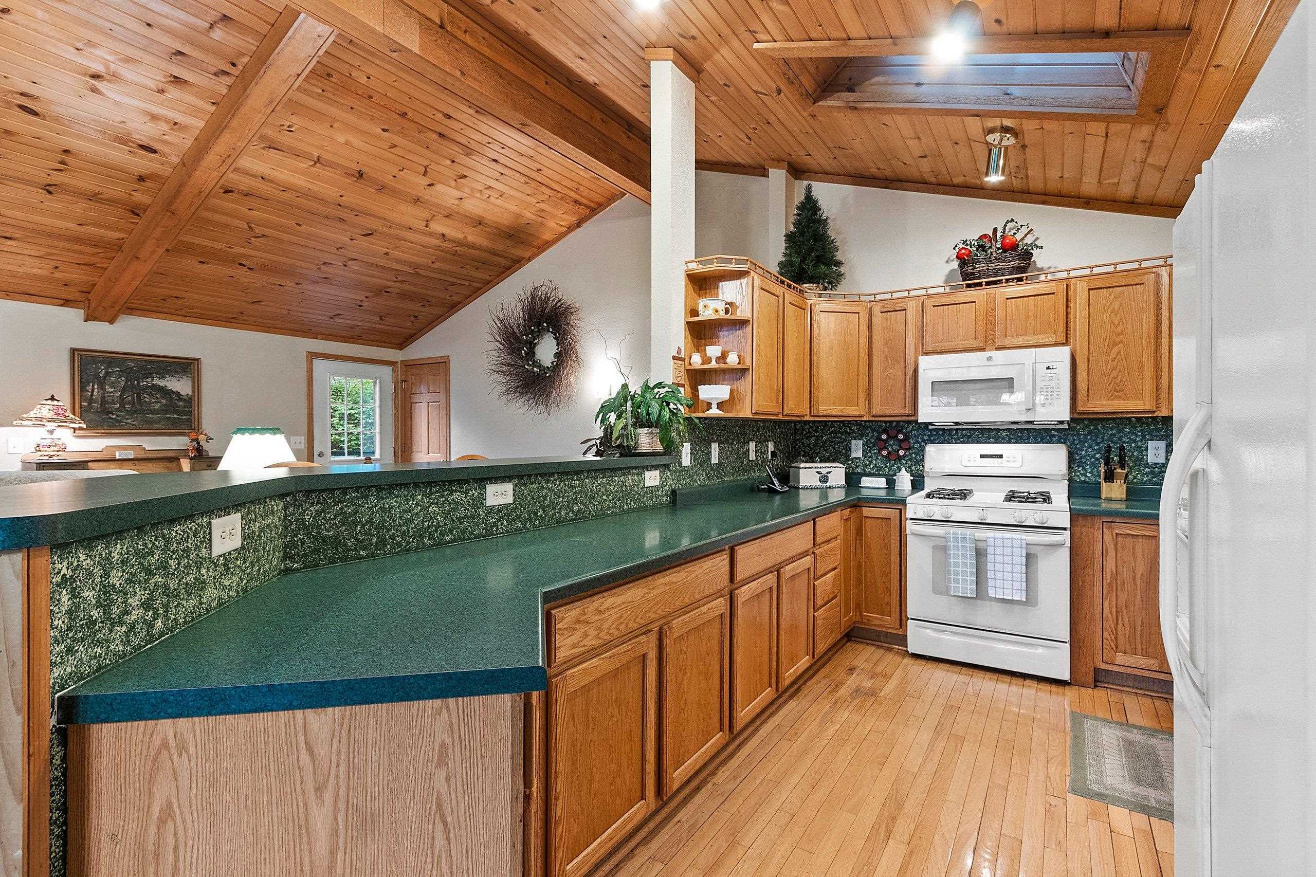 16473 Pine Ridge Road Townsend, WI 54175 - Photo 8 of 54