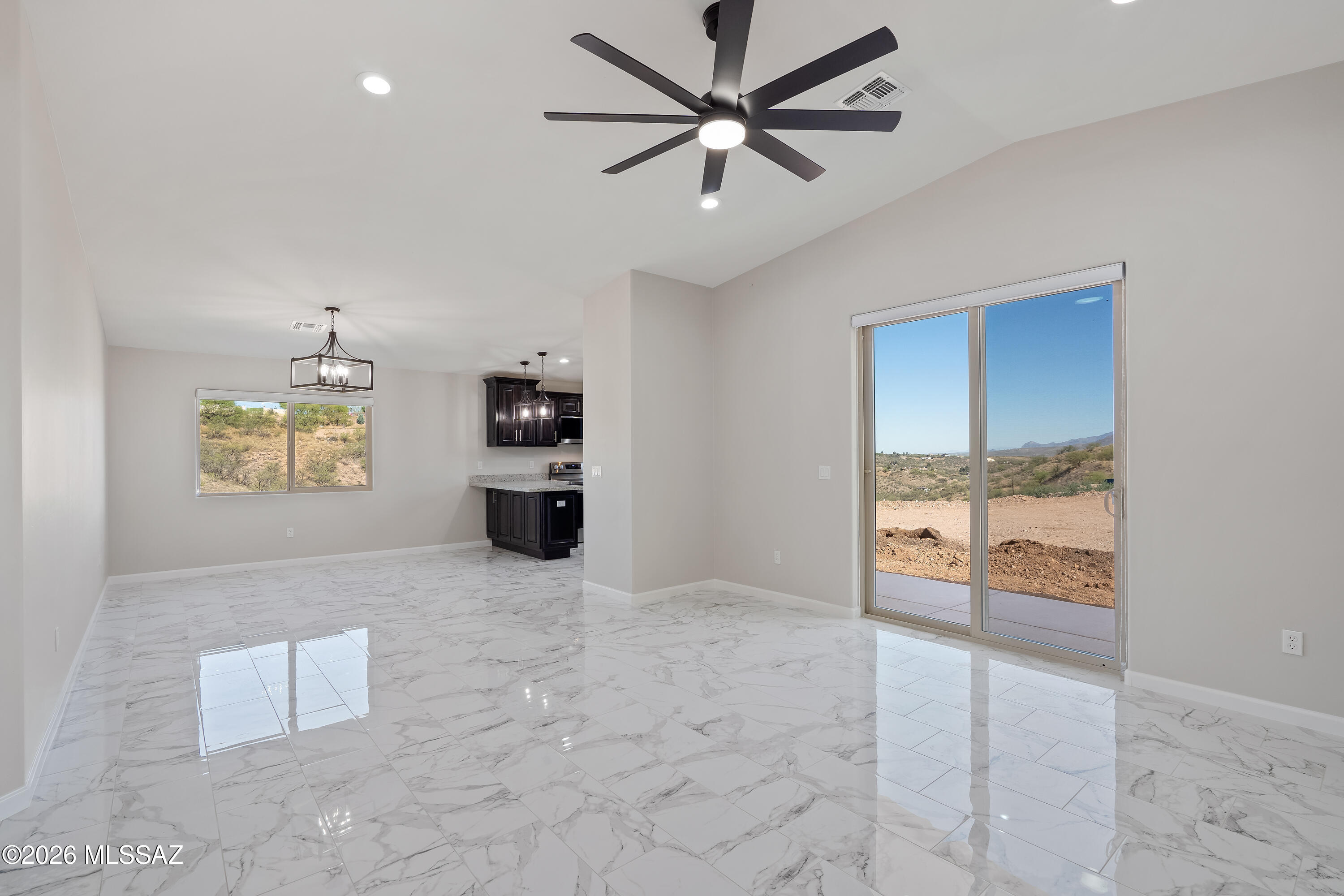 979 Calle Amarillo Rio Rico, AZ 85648 - Photo 8 of 47 2 Interiors-3