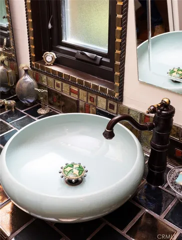 $3,395,000 | 530 High Drive, Laguna Beach, CA 92651