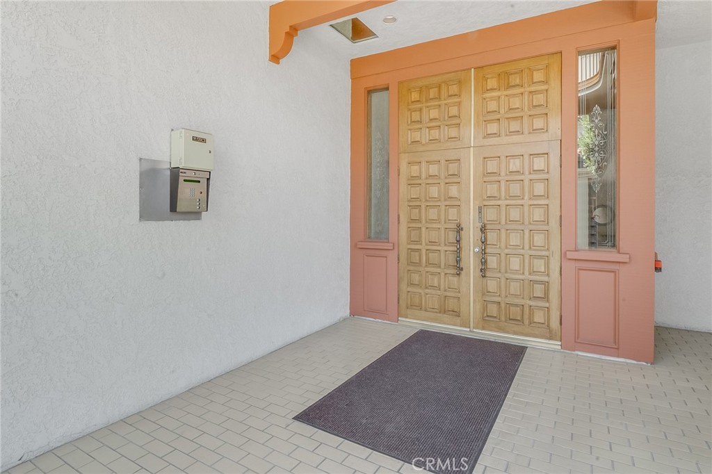 6330 Riviera Circle Long Beach, CA 90815 - Photo 45 of 58 Gallery Image 45