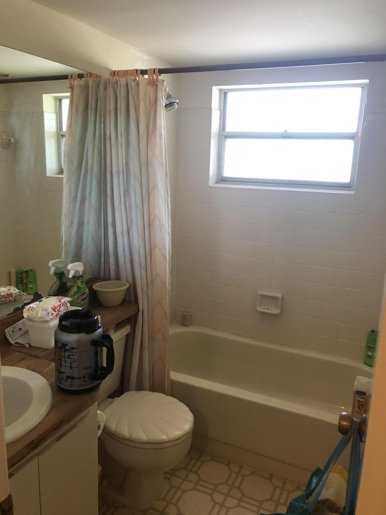 9997 Three Lakes Circle Boca Raton, FL 33428 - Photo 5 of 11 Full Bath