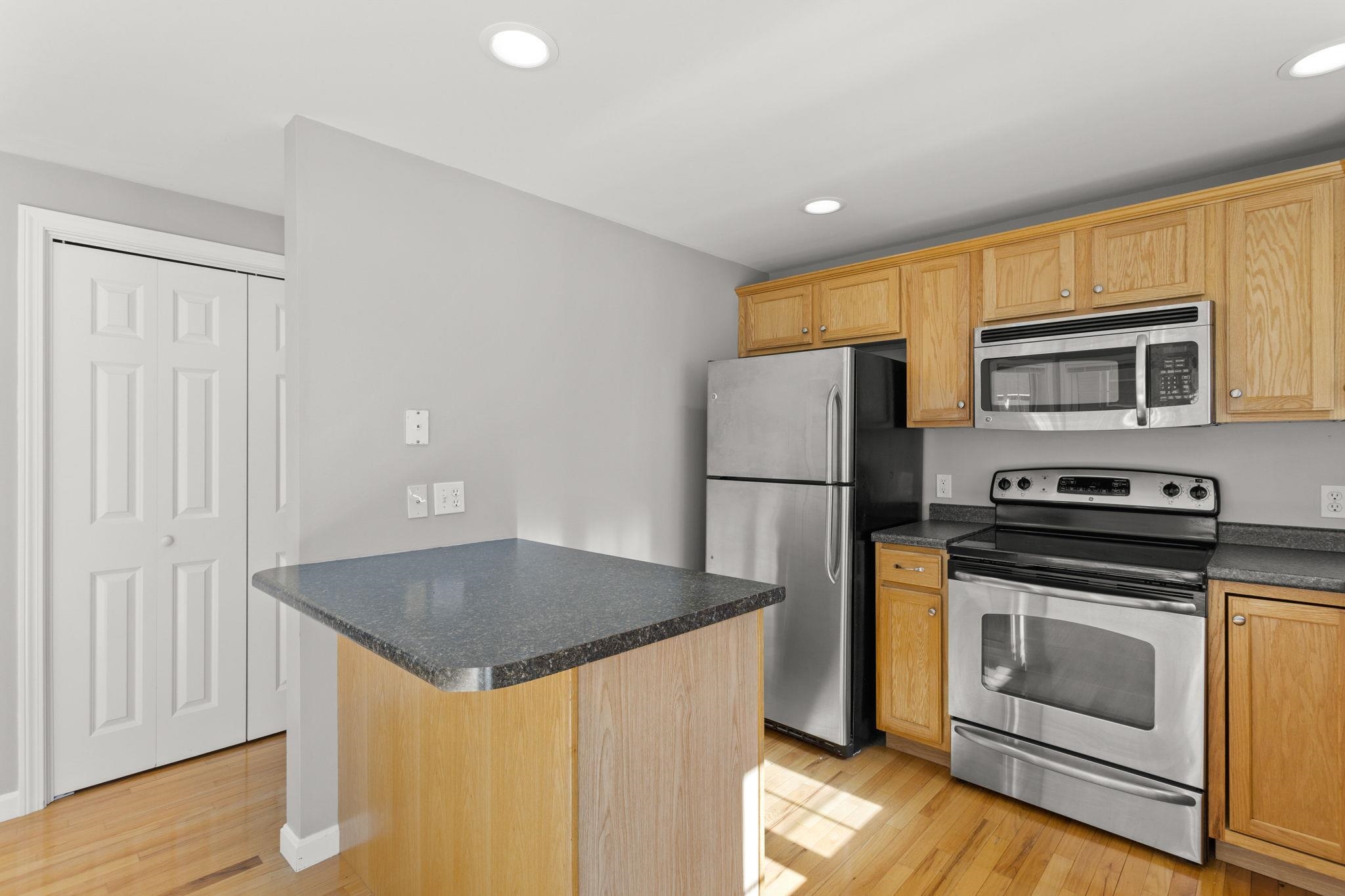 10 Split Rock Drive Rochester, NH 03839 - Photo 20 of 47