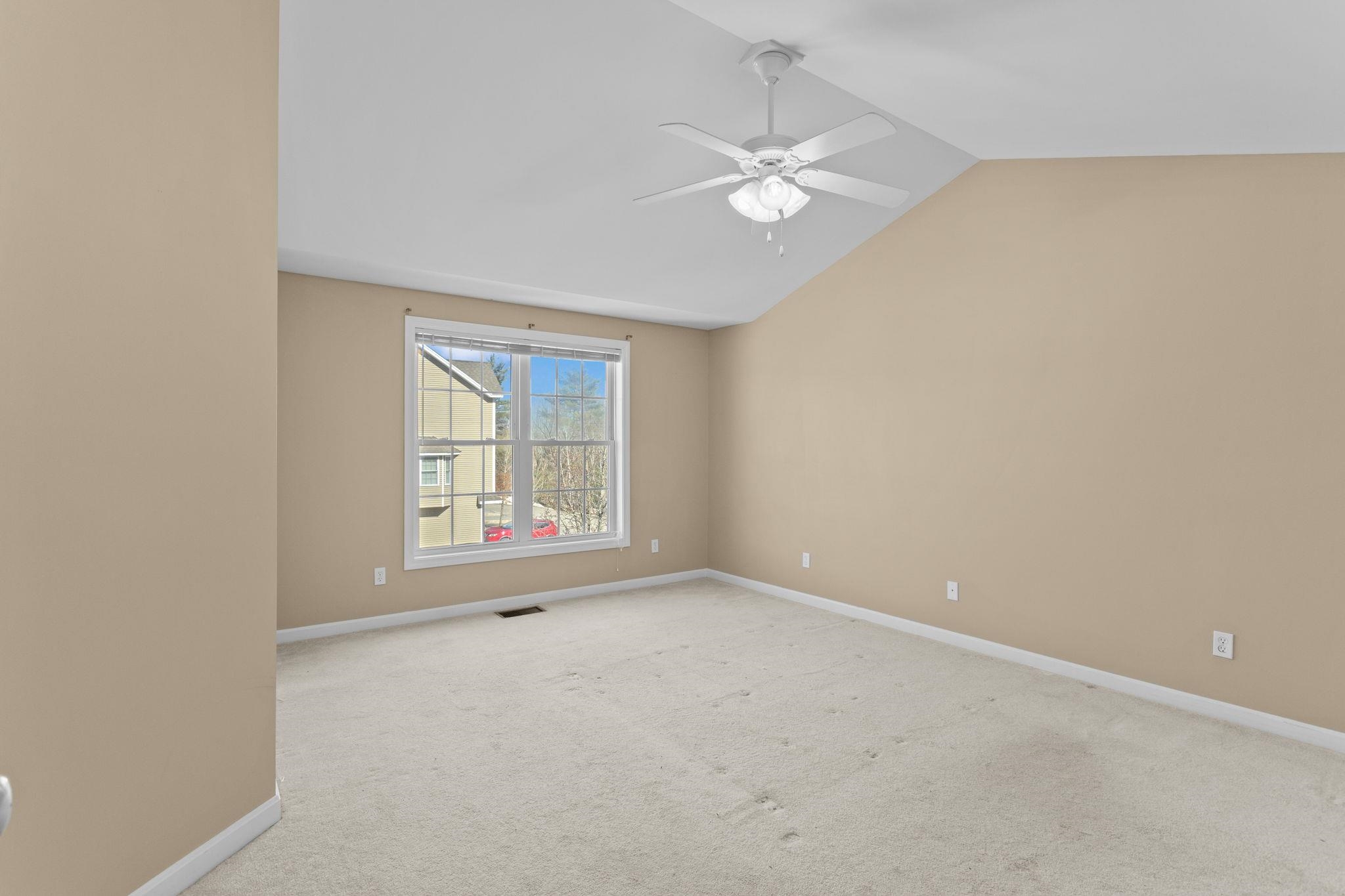 10 Split Rock Drive Rochester, NH 03839 - Photo 30 of 47