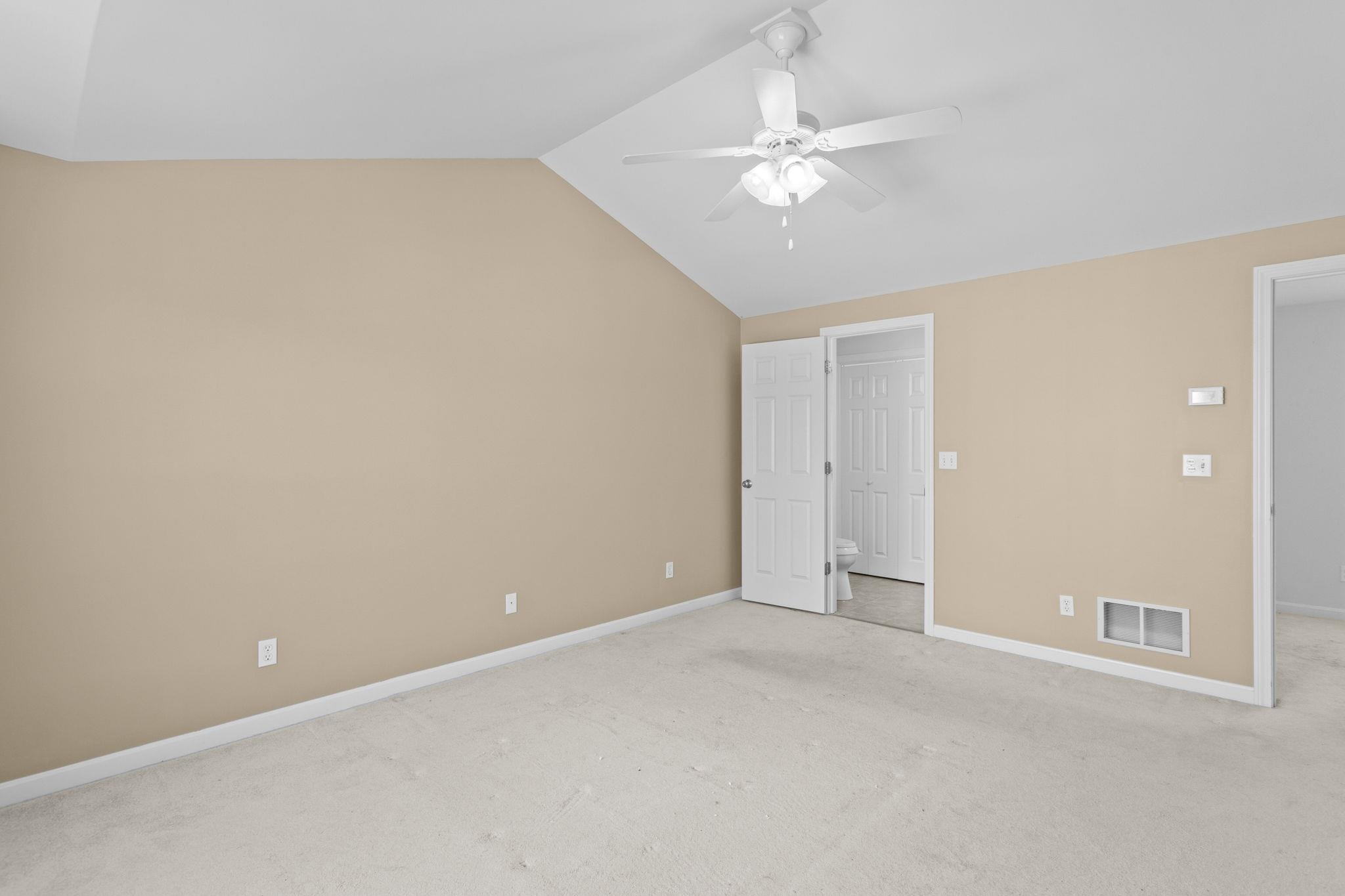 10 Split Rock Drive Rochester, NH 03839 - Photo 32 of 47