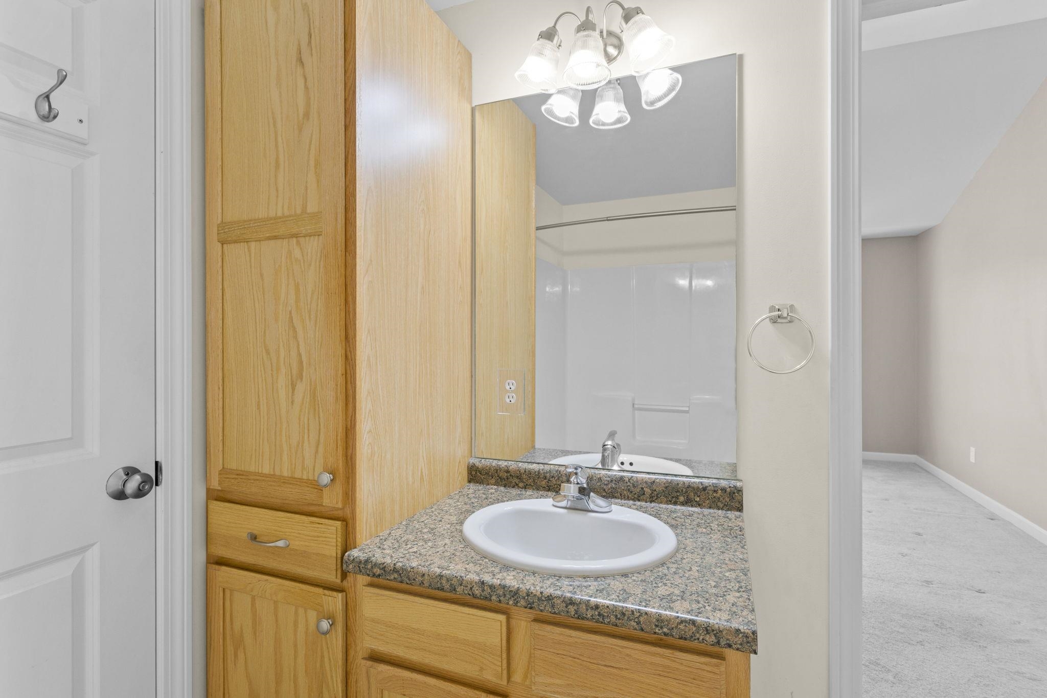 10 Split Rock Drive Rochester, NH 03839 - Photo 34 of 47