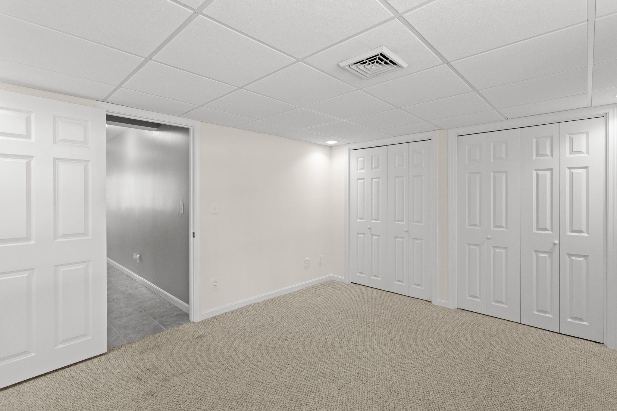 10 Split Rock Drive Rochester, NH 03839 - Photo 43 of 47