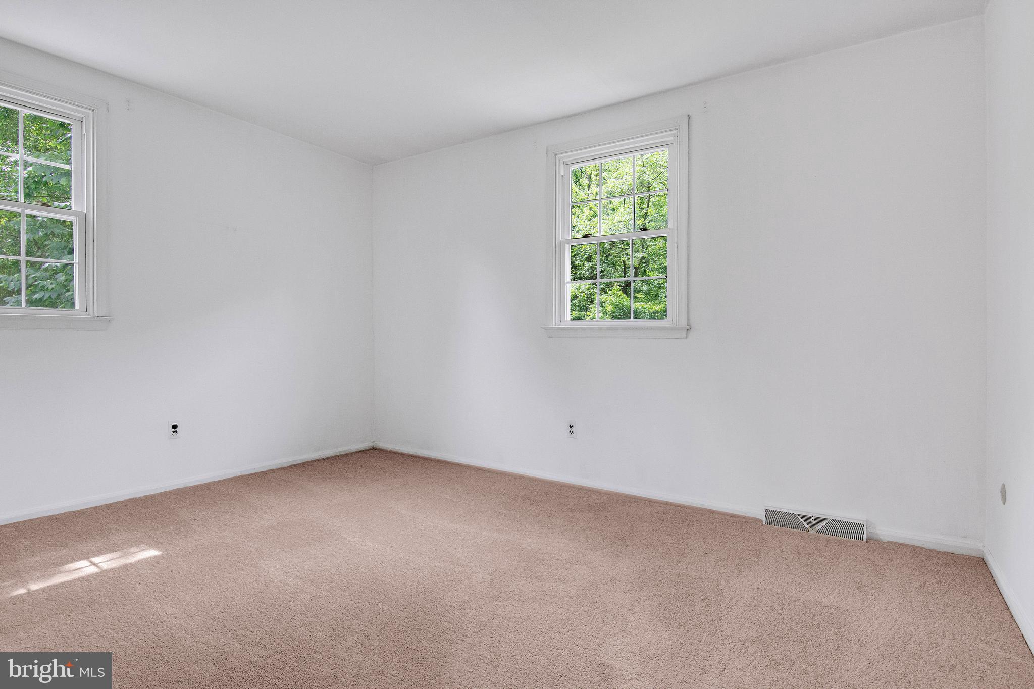 4 Ashbrooke Road Newtown Square, PA 19073 - Photo 26 of 37 Bedroom 3
