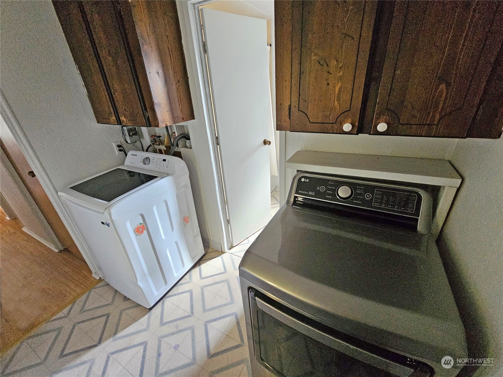 18125 Albany Street Southwest Rochester, WA 98579 - Photo 13 of 21