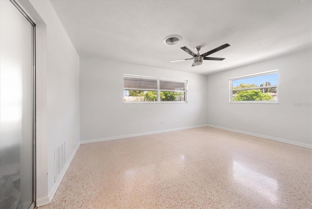 1690 Pinehurst Road Dunedin, FL 34698 - Photo 17 of 50 Gallery Image 17