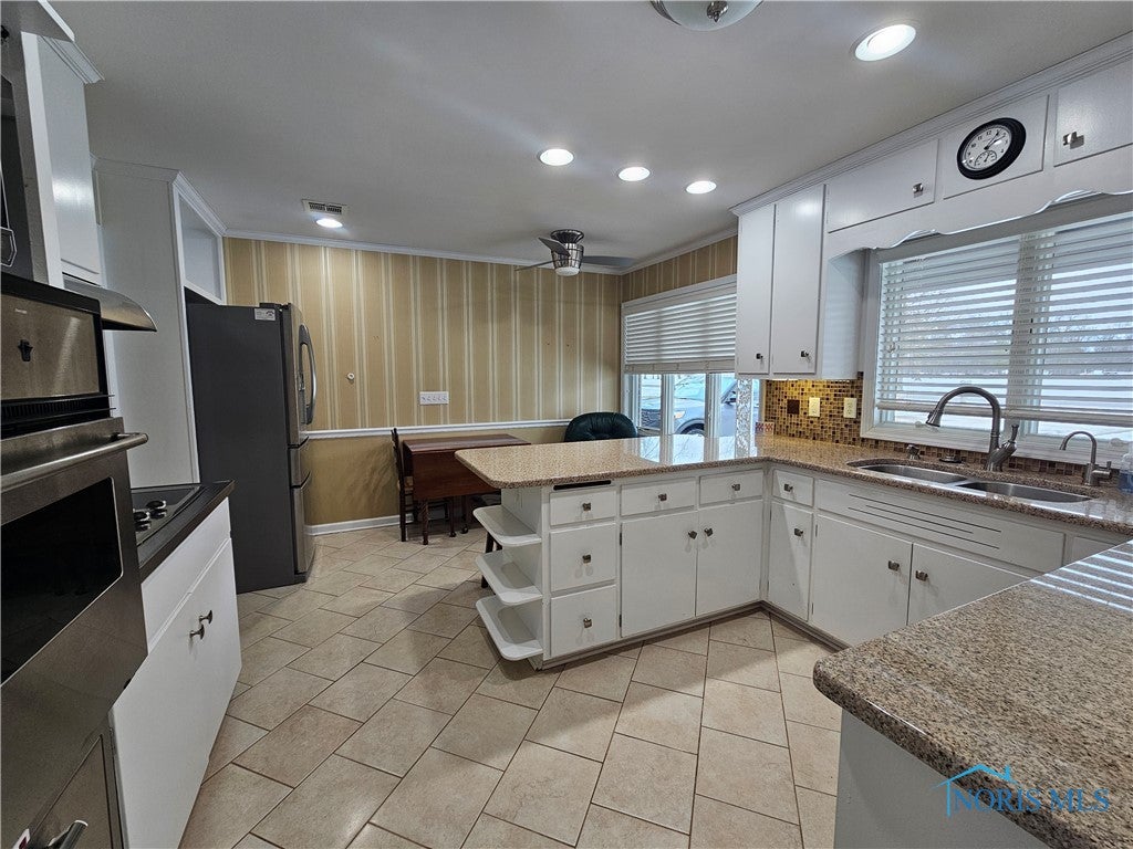 308 Carpenter Road Defiance, OH 43512 - Photo 8 of 41 Gallery Image 8