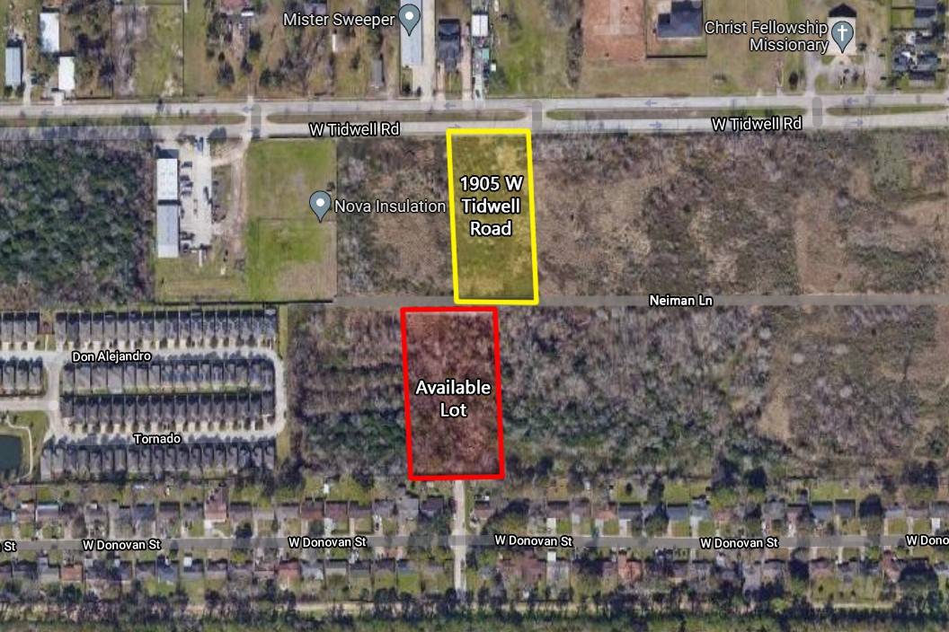 1905 West Tidwell Road Houston, TX 77091 - Photo 3 of 5 a view of entryway with a street