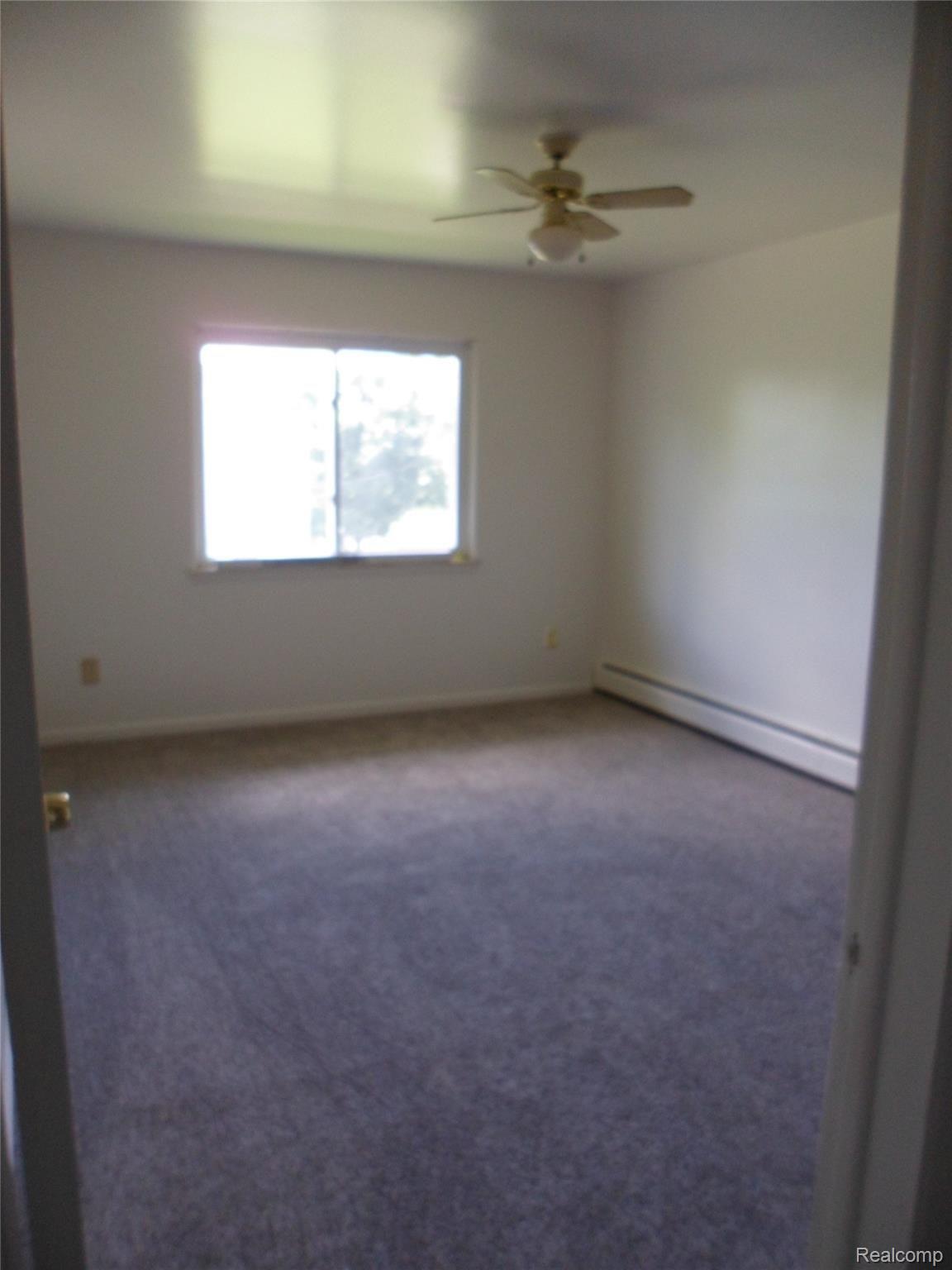 26780 Joy Road Redford, MI 48239 - Photo 13 of 21 SAM_2462.JPG
