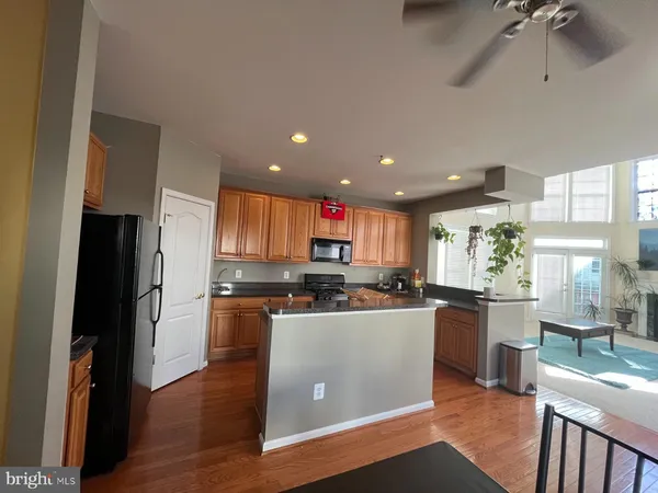 $3,599 | 43326 Columbus Street, Ashburn, VA 20147