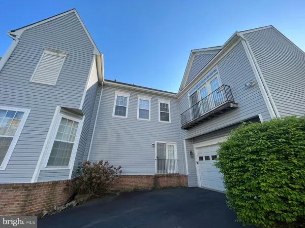 $3,599 | 43326 Columbus Street, Ashburn, VA 20147