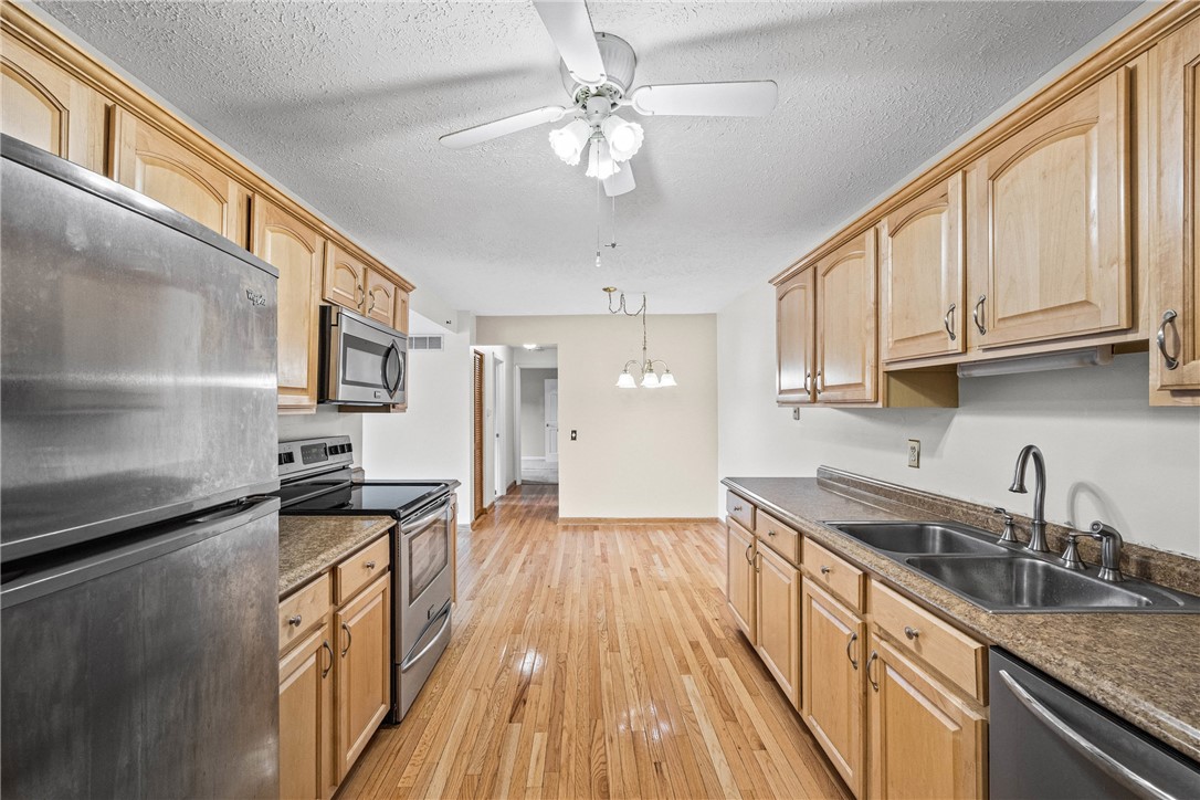 2 High Gate Trail, Unit 2 Perinton, NY 14450 - Photo 18 of 47