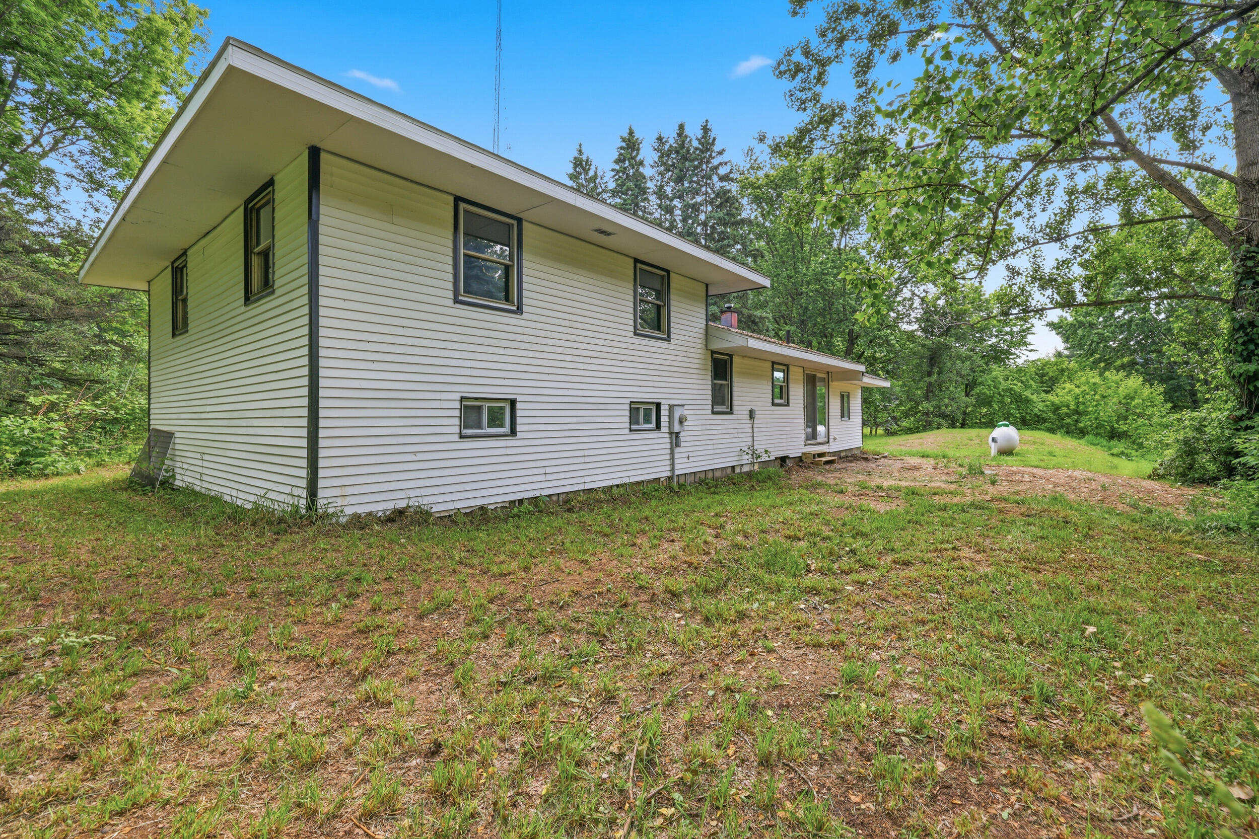 17760 White Road Bailey, MI 49303 - Photo 47 of 56 17760_white_rd_044