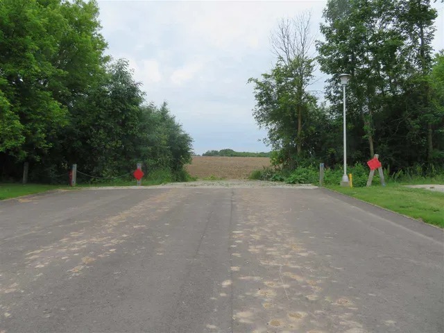 $550,000 | 31.3-ac 31.3-ac Marsh Beaver Dam, Beaver Dam, WI 53916