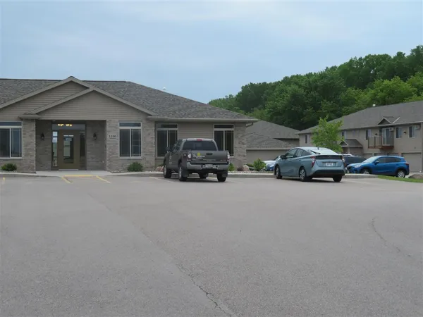 $550,000 | 31.3-ac 31.3-ac Marsh Beaver Dam, Beaver Dam, WI 53916